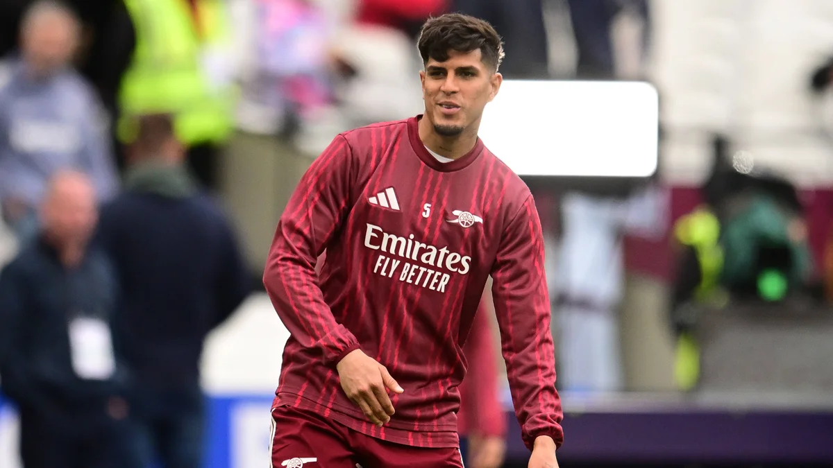Arsenal Secures Hincapie Permanently in £35M Deal After Stellar Loan Spell