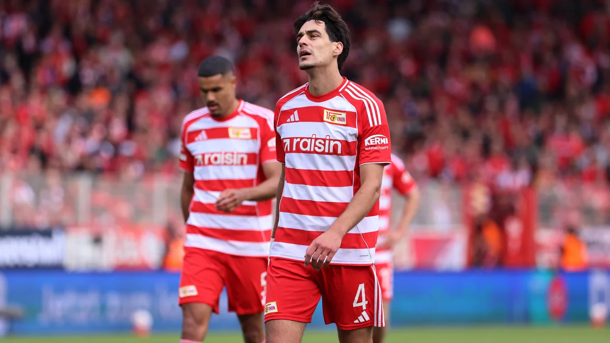 Lazio Pursues Free Agent Danilho Doekhi Amidst Defensive Overhaul