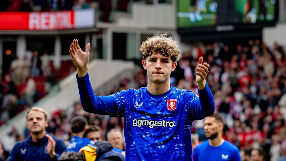 Bayern Munich join Ruud Nijstad chase as Frankfurt plan opening bid