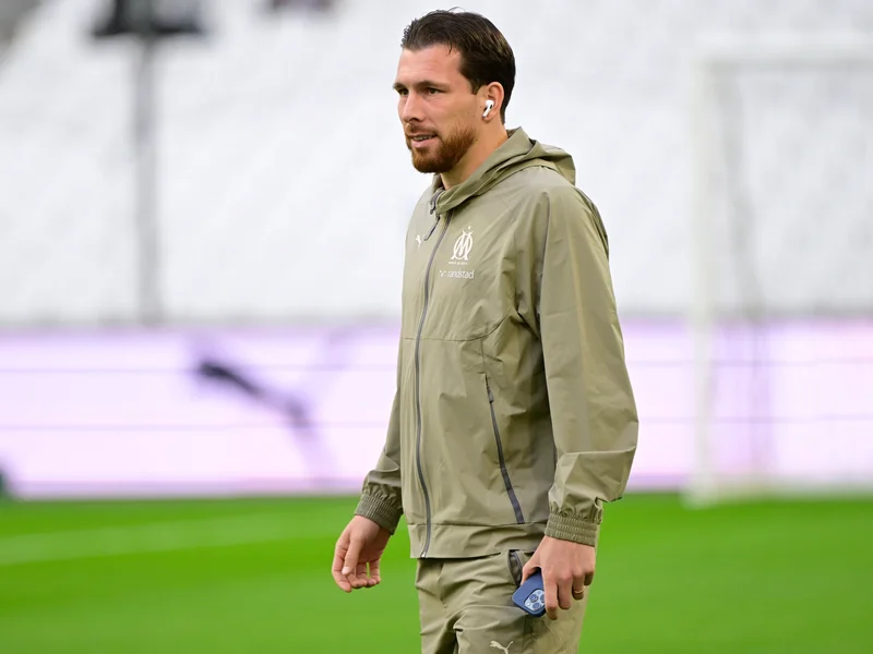 UEFA Fines Marseille and Roma for Financial Breaches; OM Faces Conditional Ban