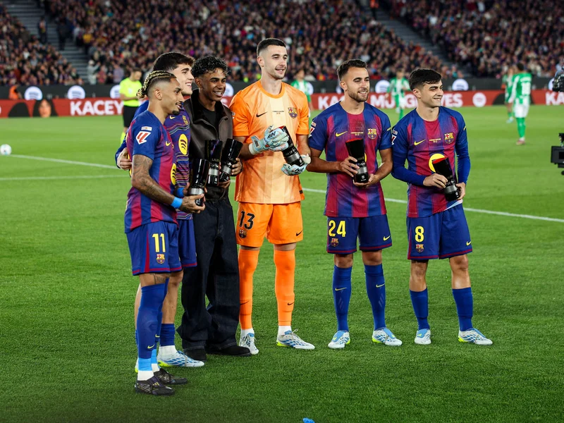 Lamine Yamal Recognizes Young Fan Mirroring His Style Amidst World Cup Debut
