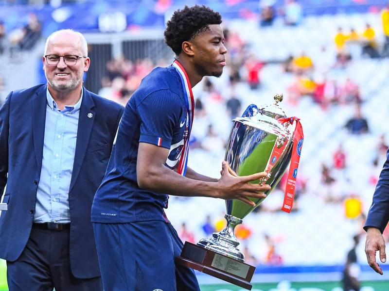 Mounguengue Chooses Dynamo Kyiv Over Strasbourg and Newcastle
