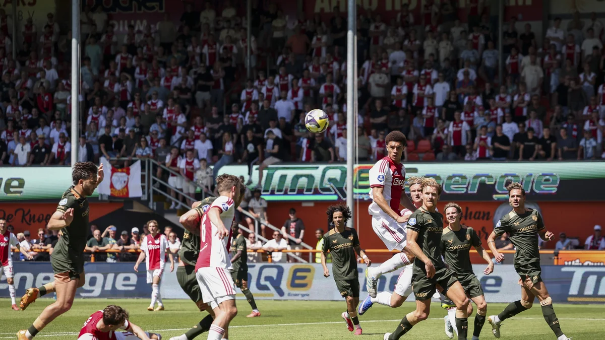 Ajax Unveils New Training Collection as Míchel Prepares for Conference League