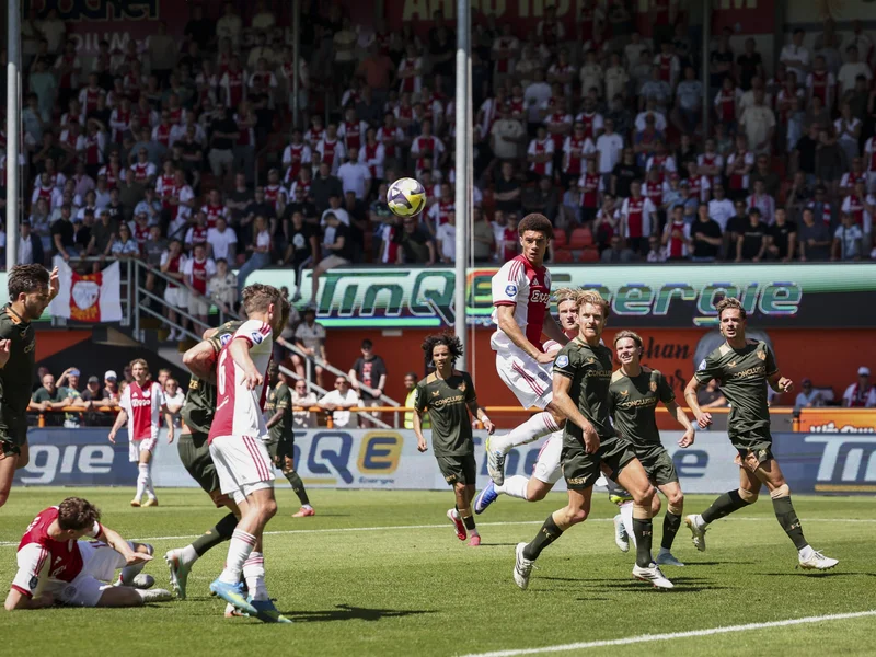Ajax Unveils New Training Collection as Míchel Prepares for Conference League