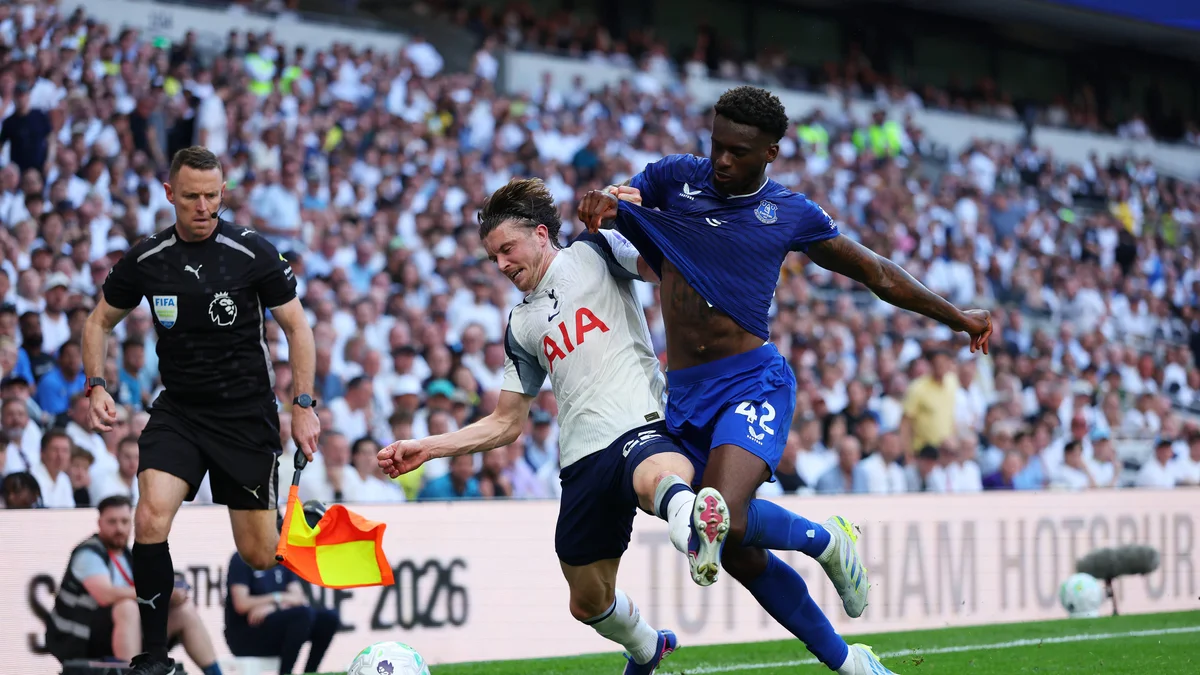 Dortmund and Stuttgart Join Race for Everton Midfield Talent Tim Iroegbunam
