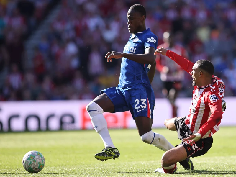 Chelsea's Valuation Stalls Chalobah's Champions League Move to Como