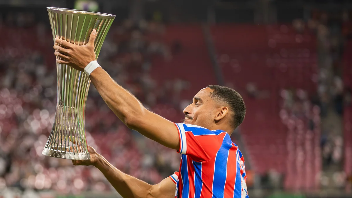 Chelsea Pursue Maxence Lacroix as Crystal Palace Weighs Defender's Future