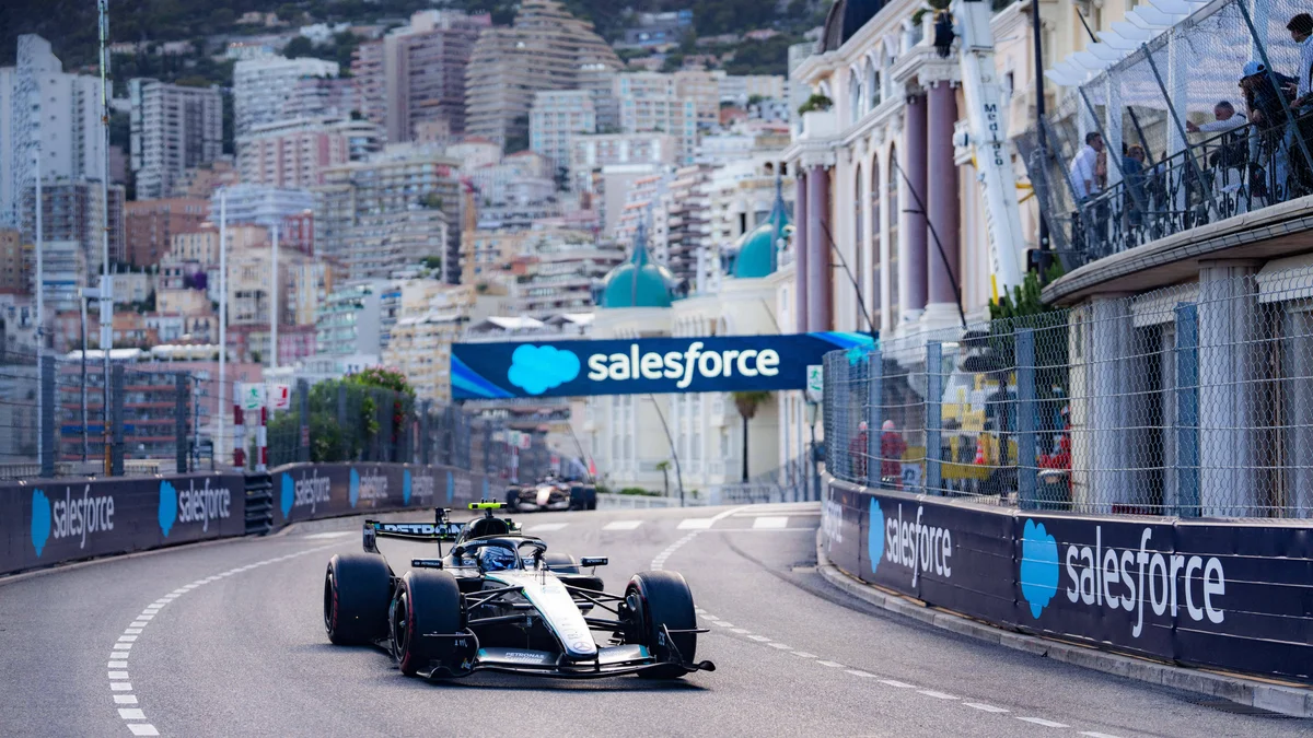 Leclerc blames 'combination of factors' for Monaco qualifying crash