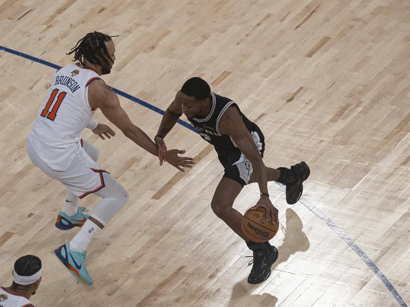 Knicks’ 53-Year Title Drought Nears End as Finals History Looms