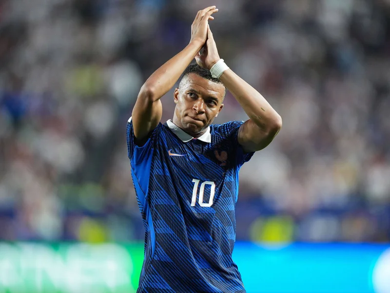 Deschamps to Miss France's Final World Cup Group Game After Mother's Death