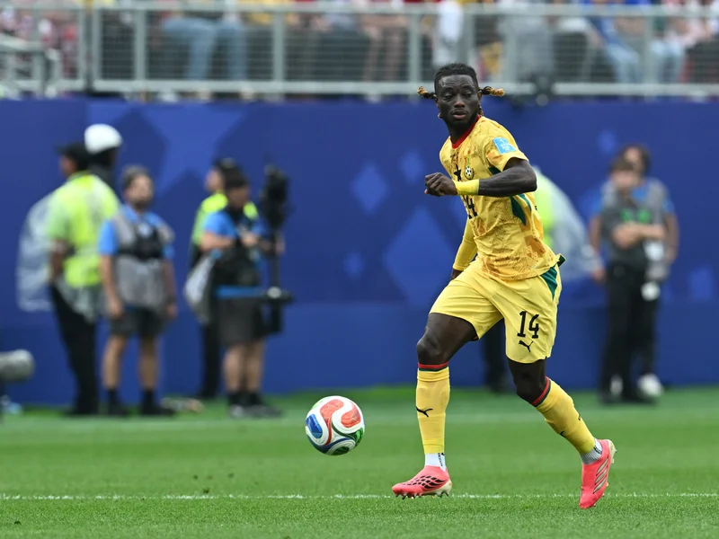 Gideon Mensah Bolsters Cologne's Defense with Two-Year Deal from Auxerre