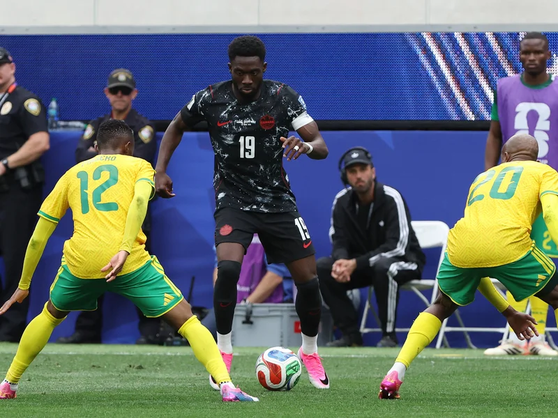 Sundowns Prioritize Overseas Transfer for World Cup Star Thapelo Maseko