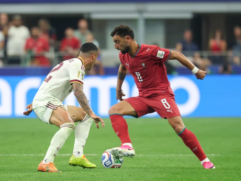 Gold Memorabilia Honours Fernandes' Stellar Season, Gabriel's Rise