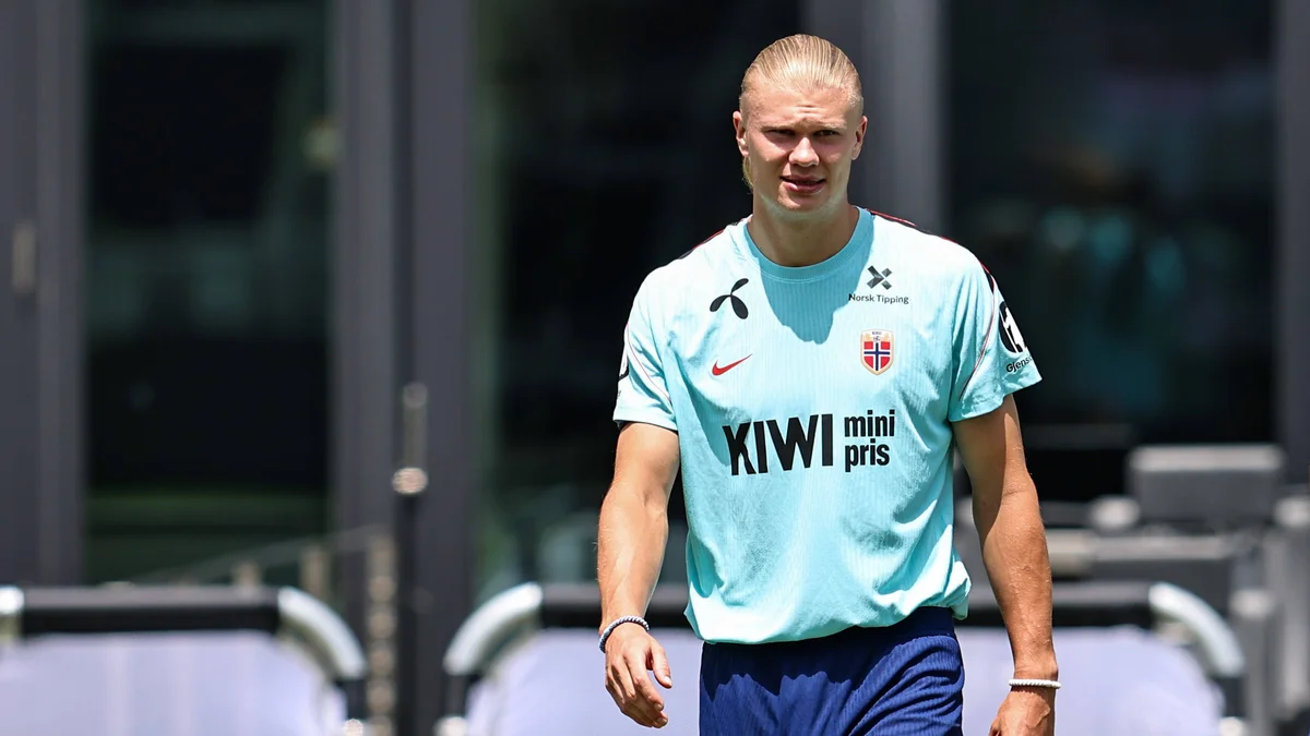 England Prepares for Historic World Cup Quarter-Final Clash with Norway