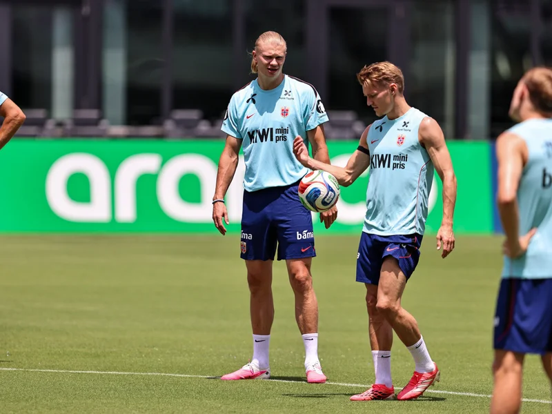 England Squad Displays High Spirits Ahead of Crucial Norway Quarter-Final