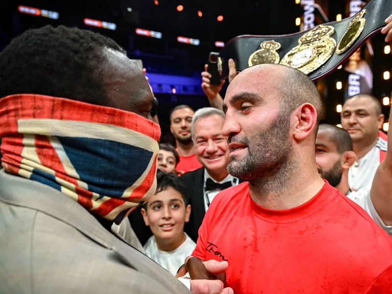 Murat Gassiev Defends WBA Heavyweight Title, Stops Kadiru in Moscow
