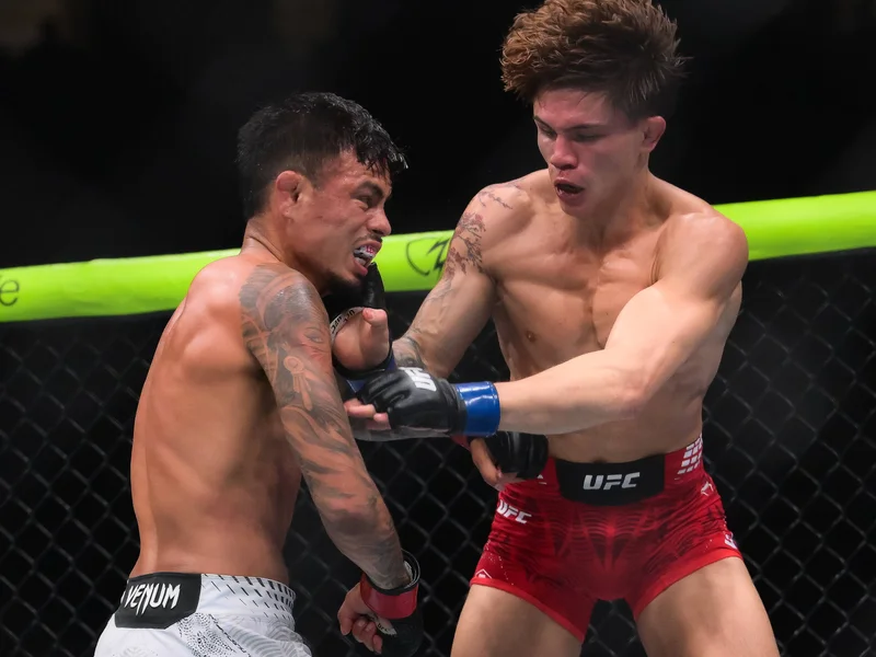Royval Secures Dramatic Submission Victory Over Kavanagh at UFC 329