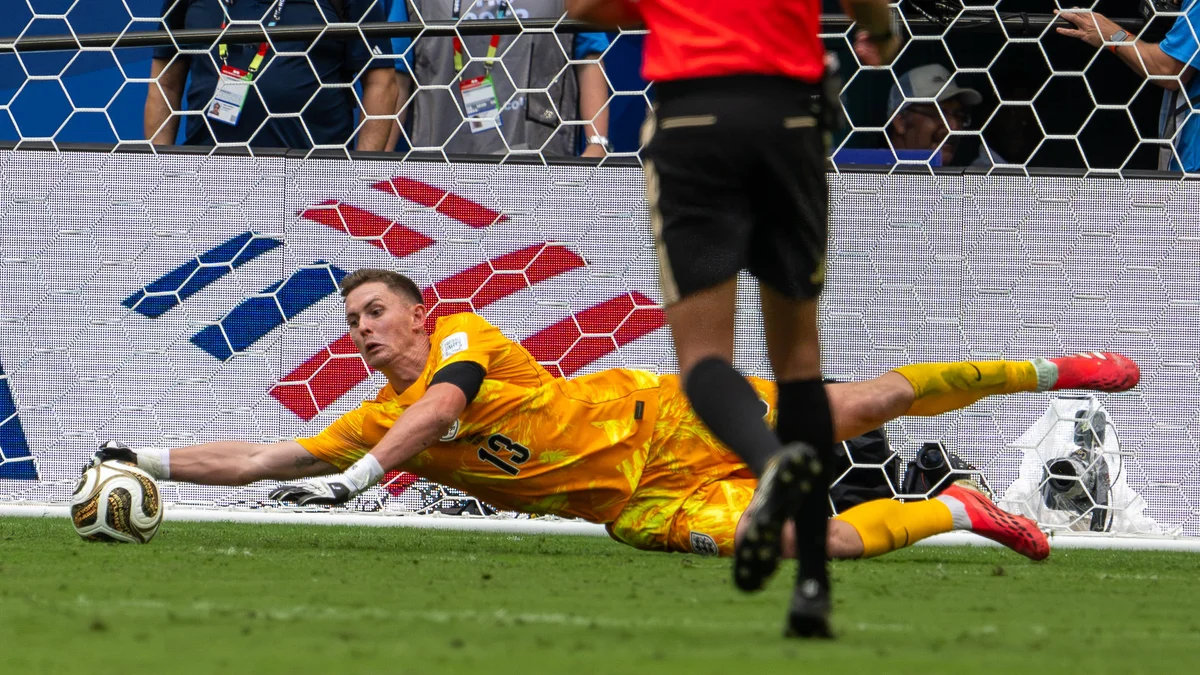 Leeds United Nears Record Deal for Goalkeeper James Trafford
