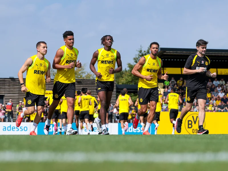 Dortmund Demands Astronomical Fee for Nmecha Amid Transfer Speculation