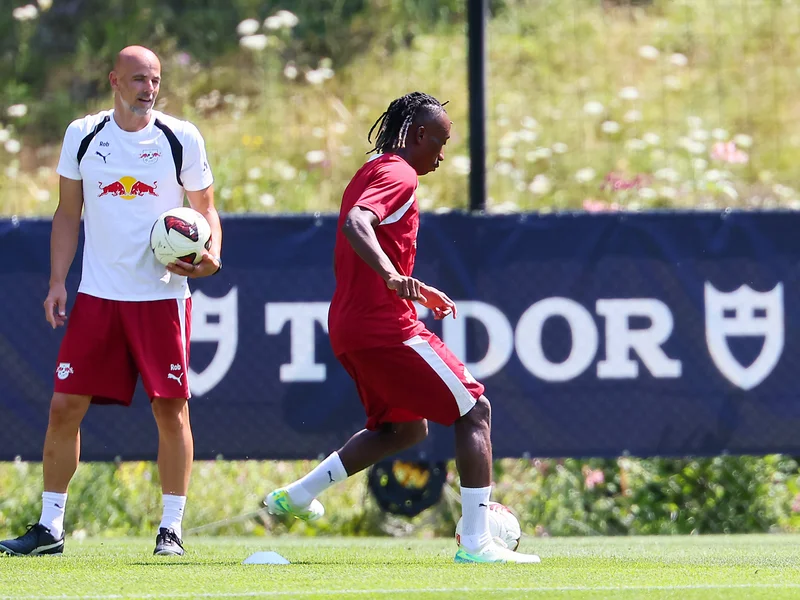 Diomande Departs Leipzig Camp for Real Madrid Medical Ahead of Record Transfer