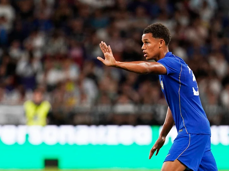 Chelsea's 16-Year-Old Mahdi Nicoll-Jazuli Impresses in Pre-Season