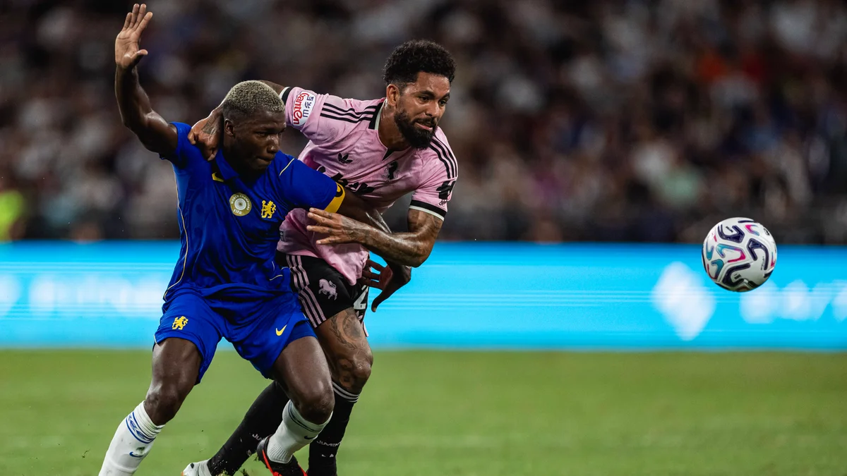 Caicedo Renews Chelsea Vows, Eyes Legend Status Ahead of New Season