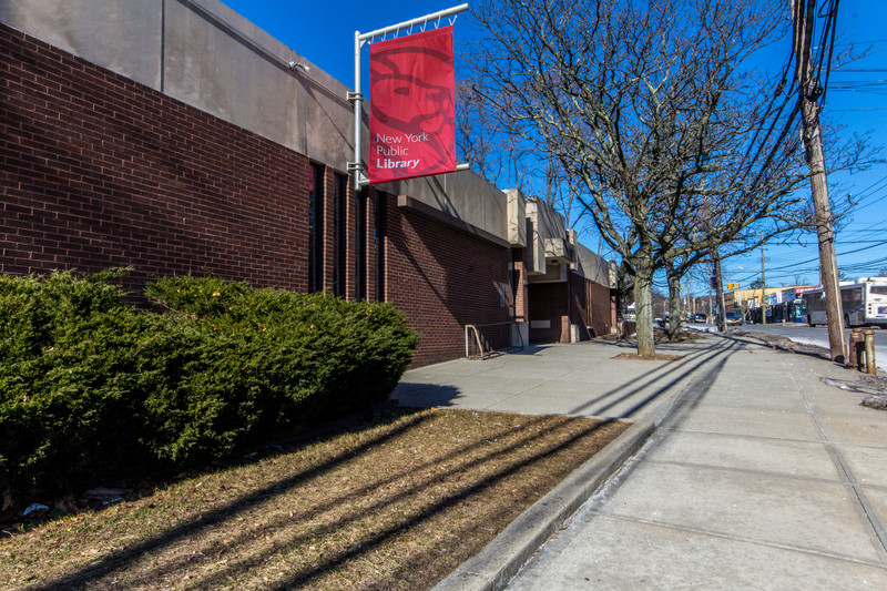  Dongan Hills Library picture