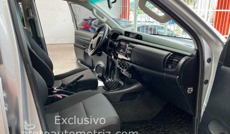 Toyota Hilux 2019 Doble Cabina SR lleno