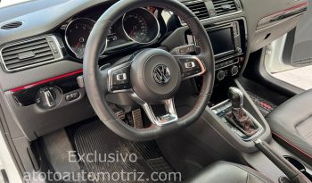 2017 Volkswagen Jetta Gli lleno