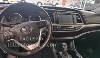 2016 Toyota Highlander XLE lleno