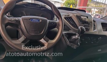 2019 Ford Transit Van Larga lleno