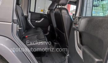 2018 Jeep Wrangler Unlimited Sahara 4×4 ATX lleno