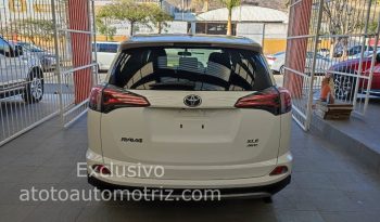 2017 Toyota Rav4 XLE Plus lleno