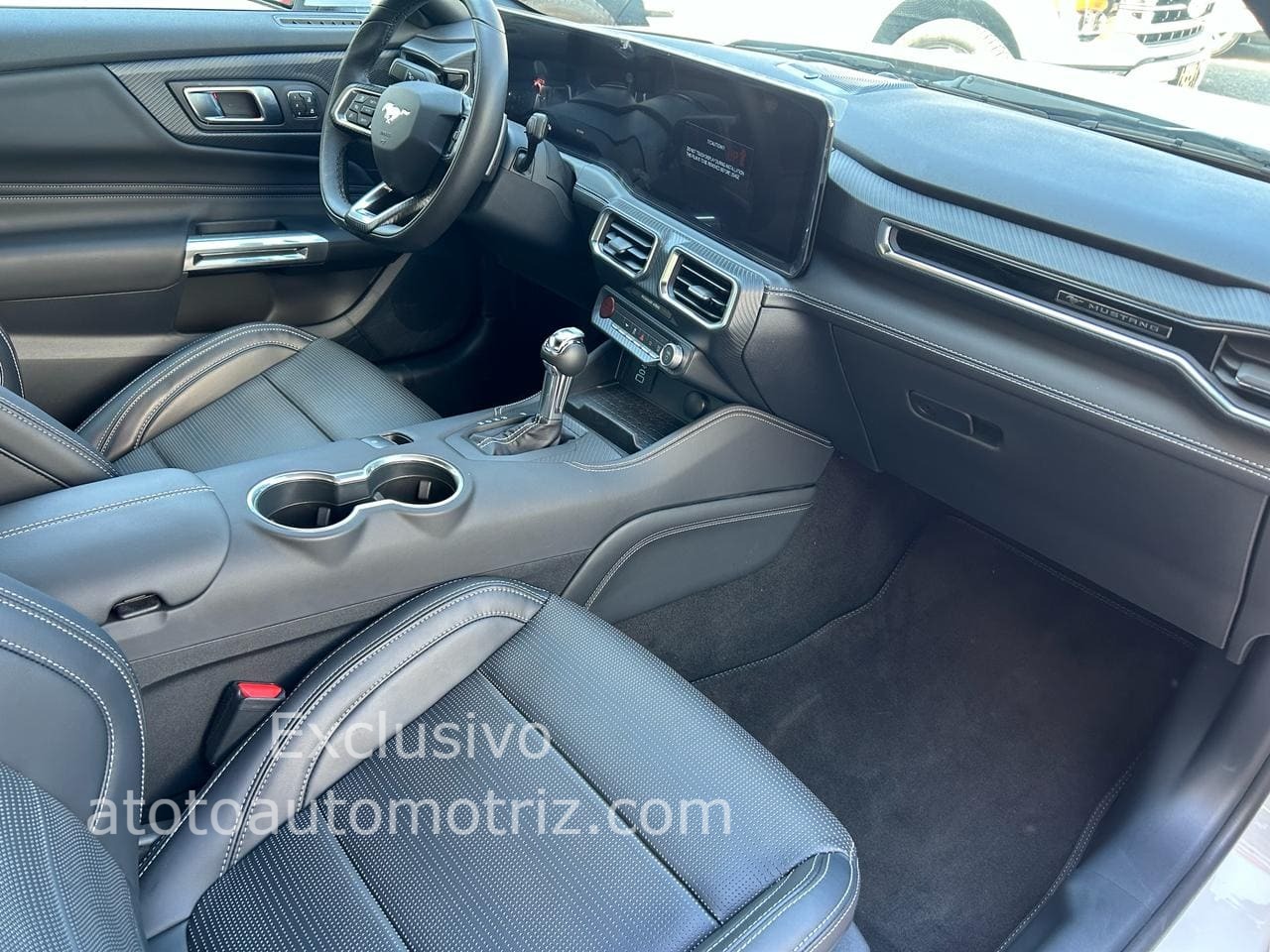 Ford Mustang 2025 GT V8 Automático Blanco