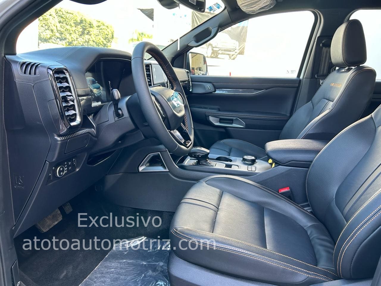Ford Ranger 2025 Wildtrak Automático Blanco