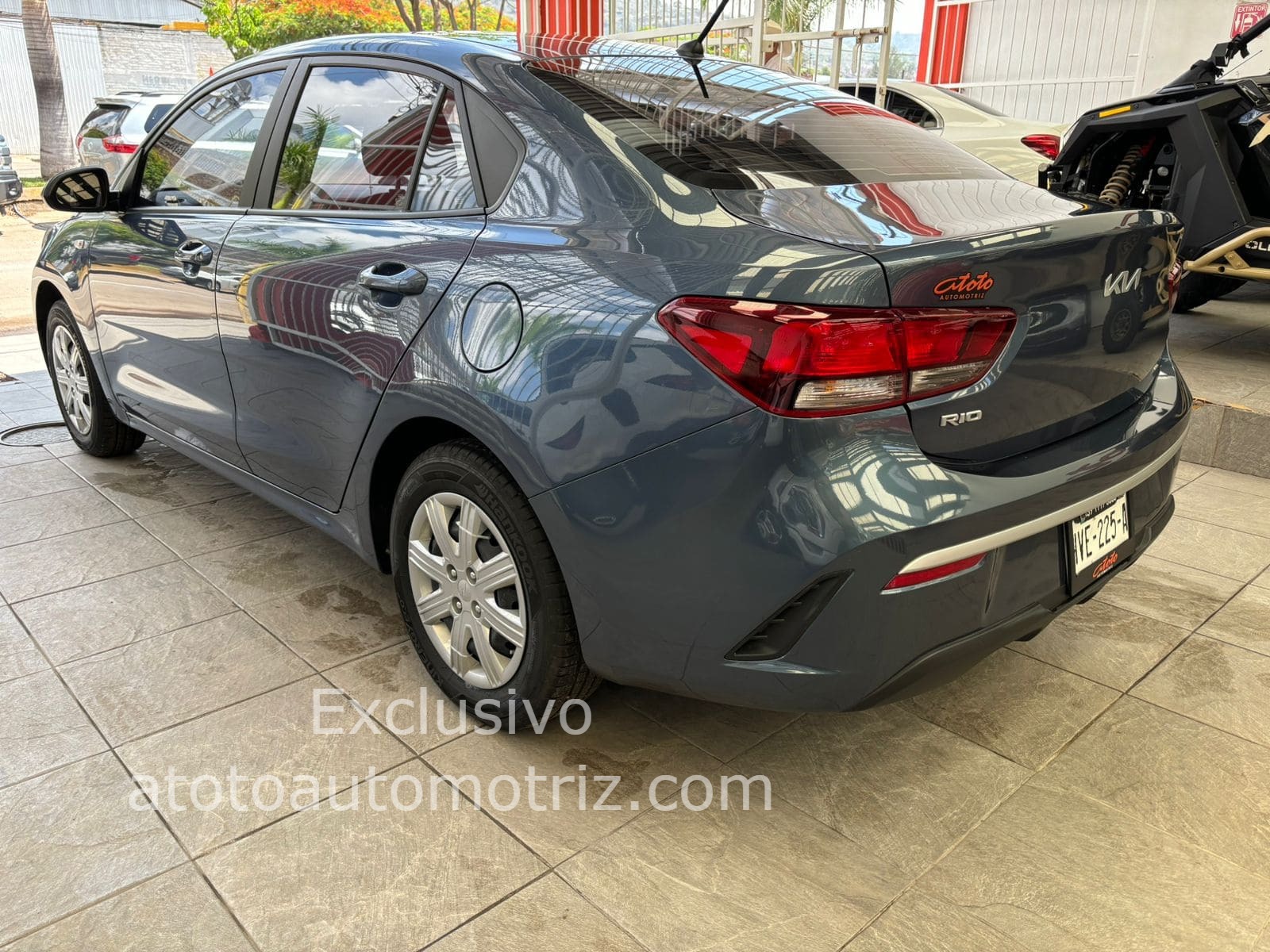 KIA Rio 2022 L Manual Azul