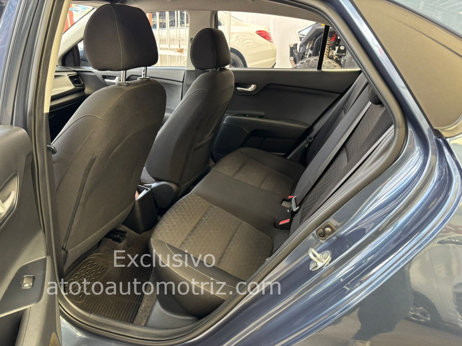 KIA Rio 2022 L Manual Azul