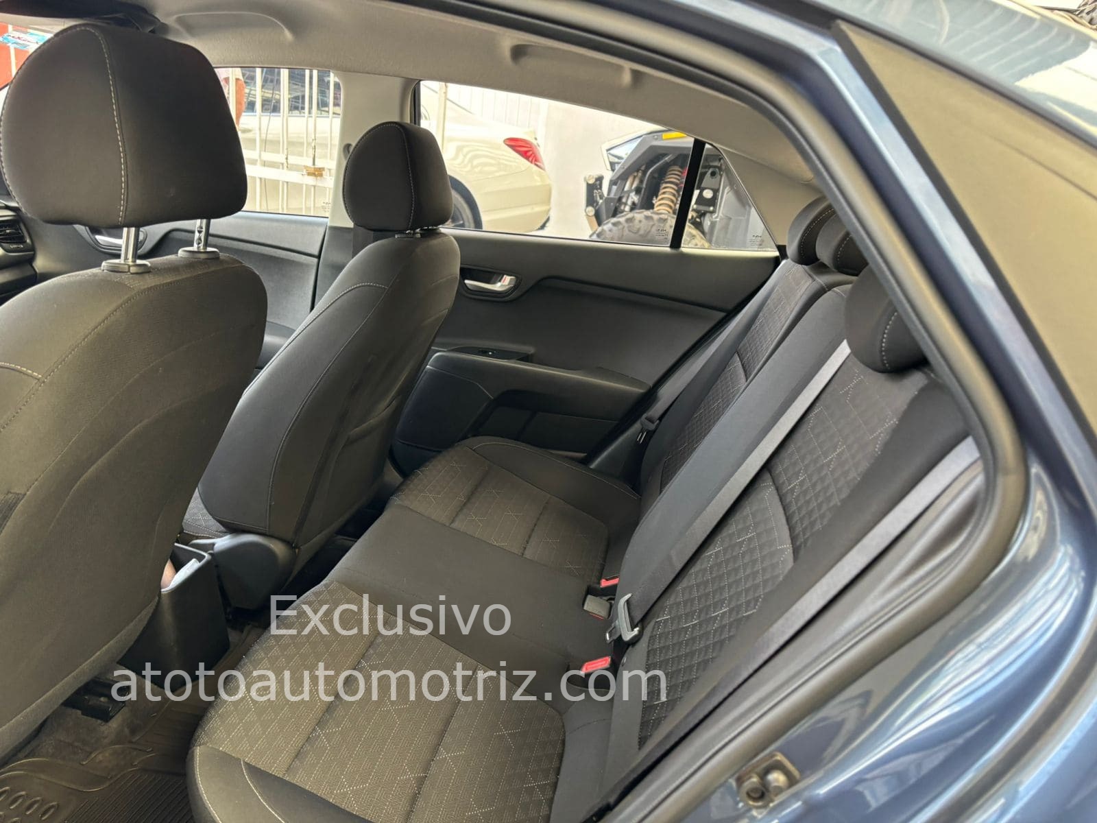 KIA Rio 2022 L Manual Azul