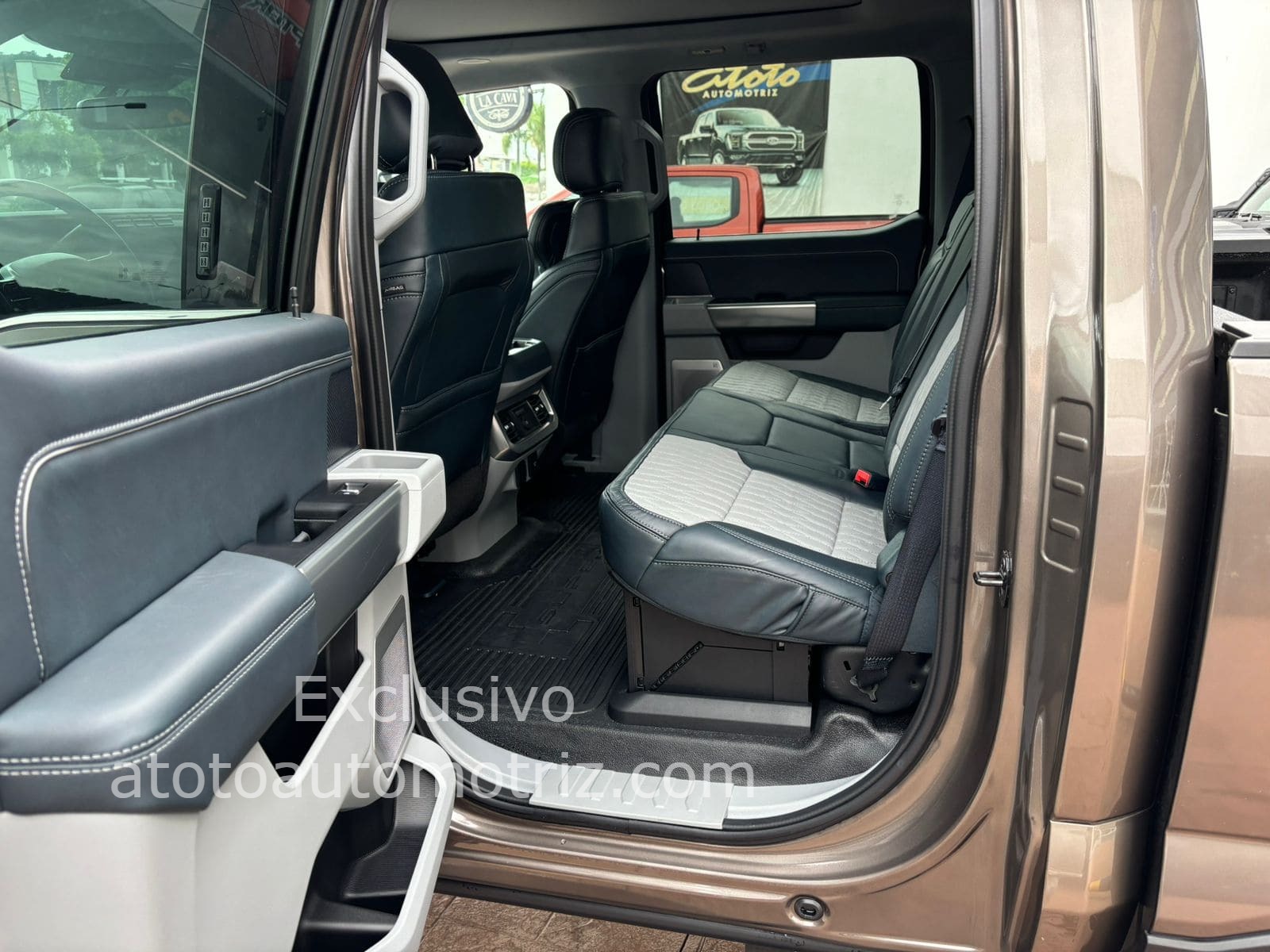 Ford F250 2023 Súper Duty LIMITED Diesel Automático Gris