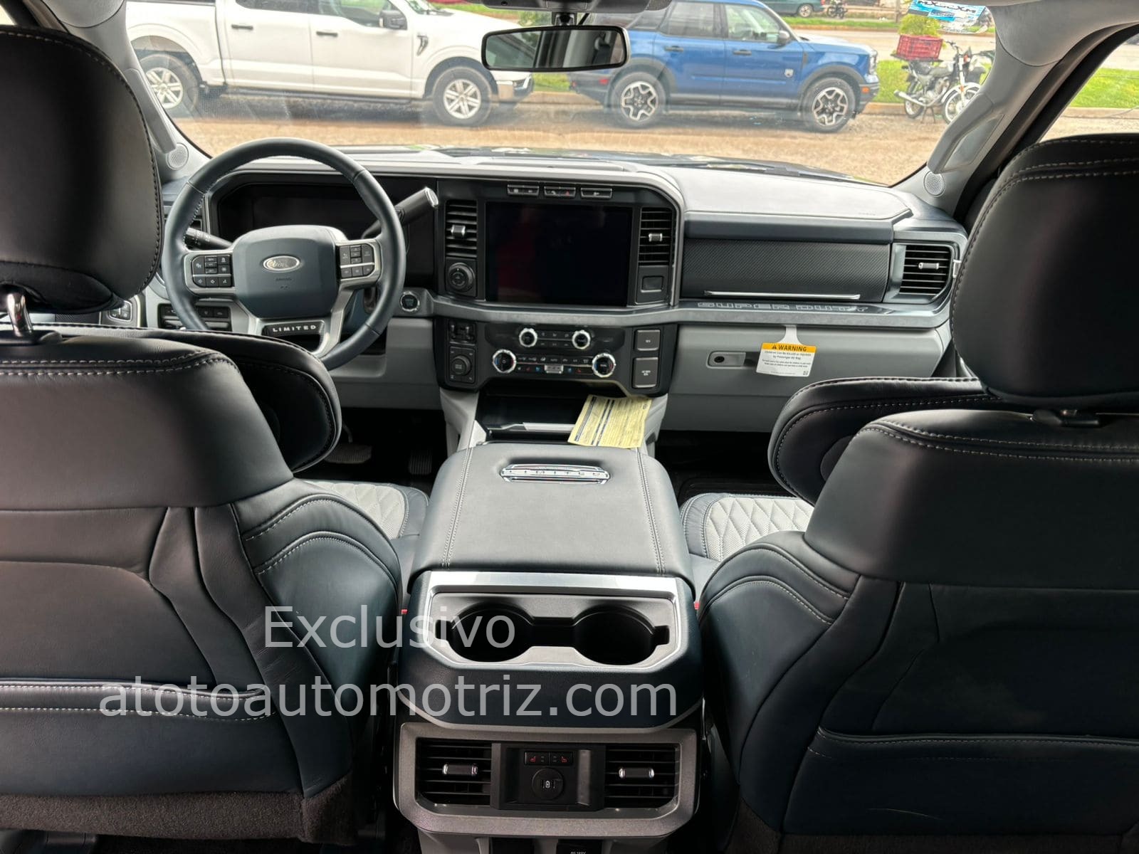 Ford F250 2023 Súper Duty LIMITED Diesel Automático Gris