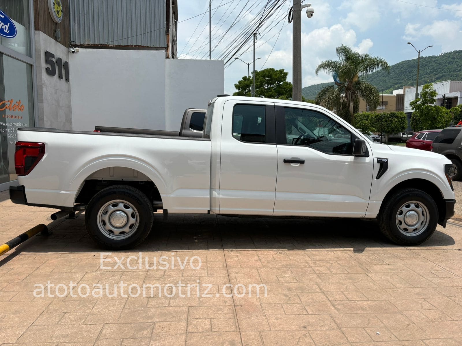 Ford F150 2024 XL V6 Automático Blanco