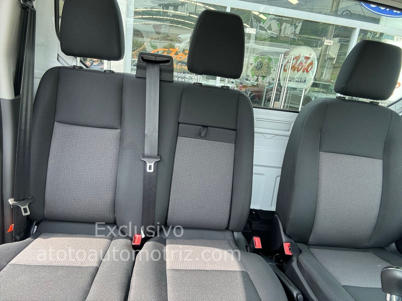 Ford Transit 2025 Chasis Cabina Manual Blanco