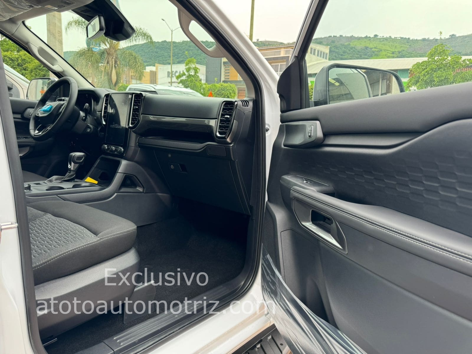 Ford Ranger 2025 XLT Diesel Automático Blanco