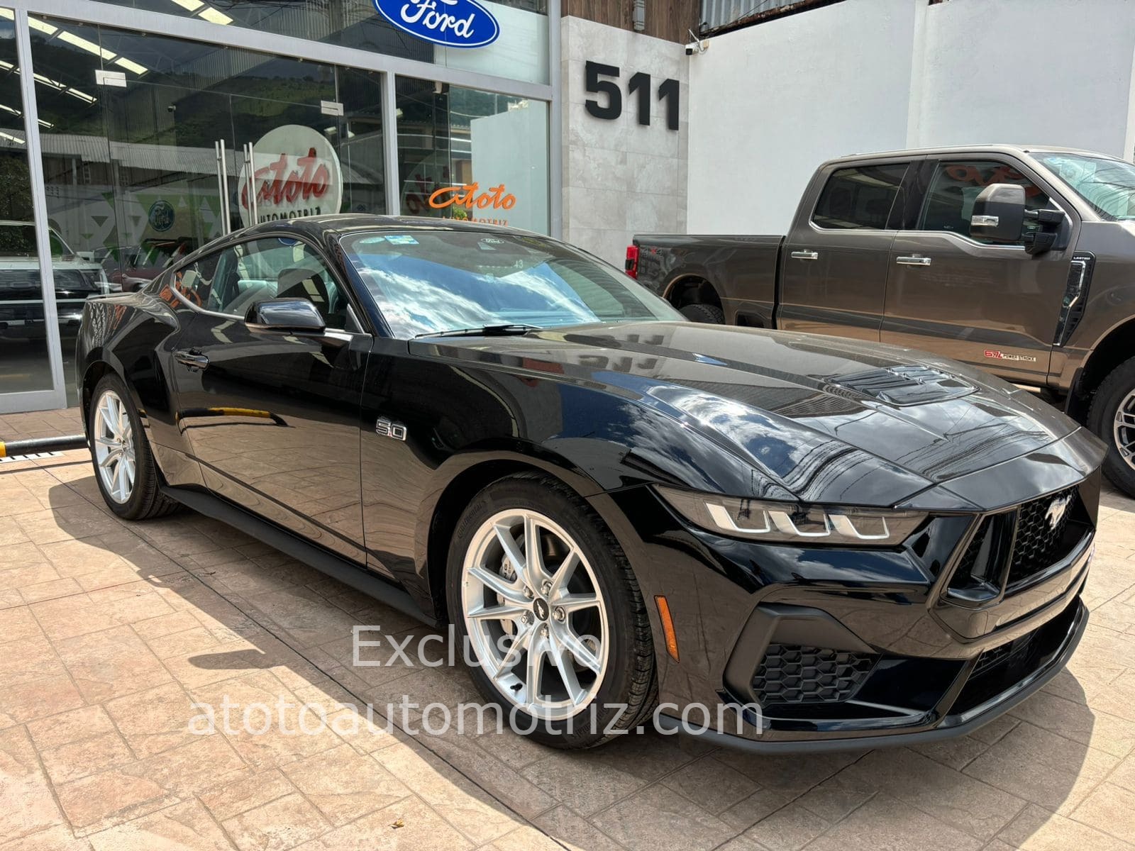 Ford Mustang 2025 GT Automático Negro
