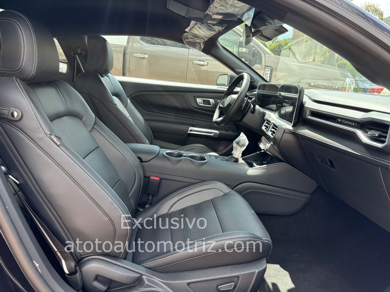 Ford Mustang 2025 GT Automático Negro