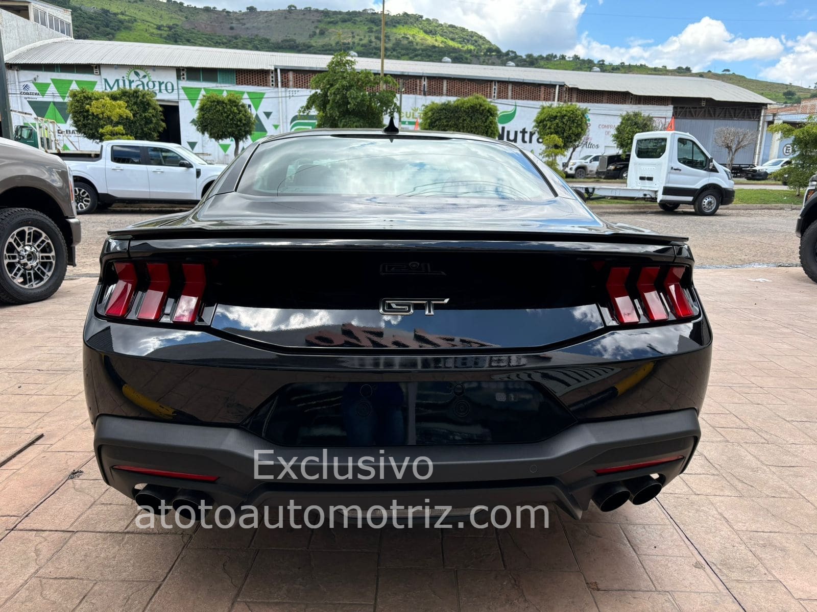 Ford Mustang 2025 GT Automático Negro
