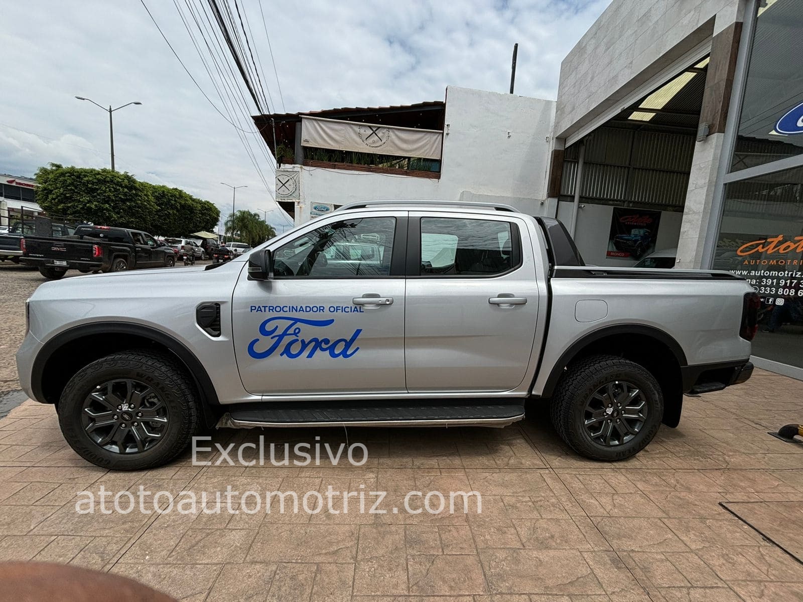 Ford Ranger 2025 Wildtrak Automático Plata