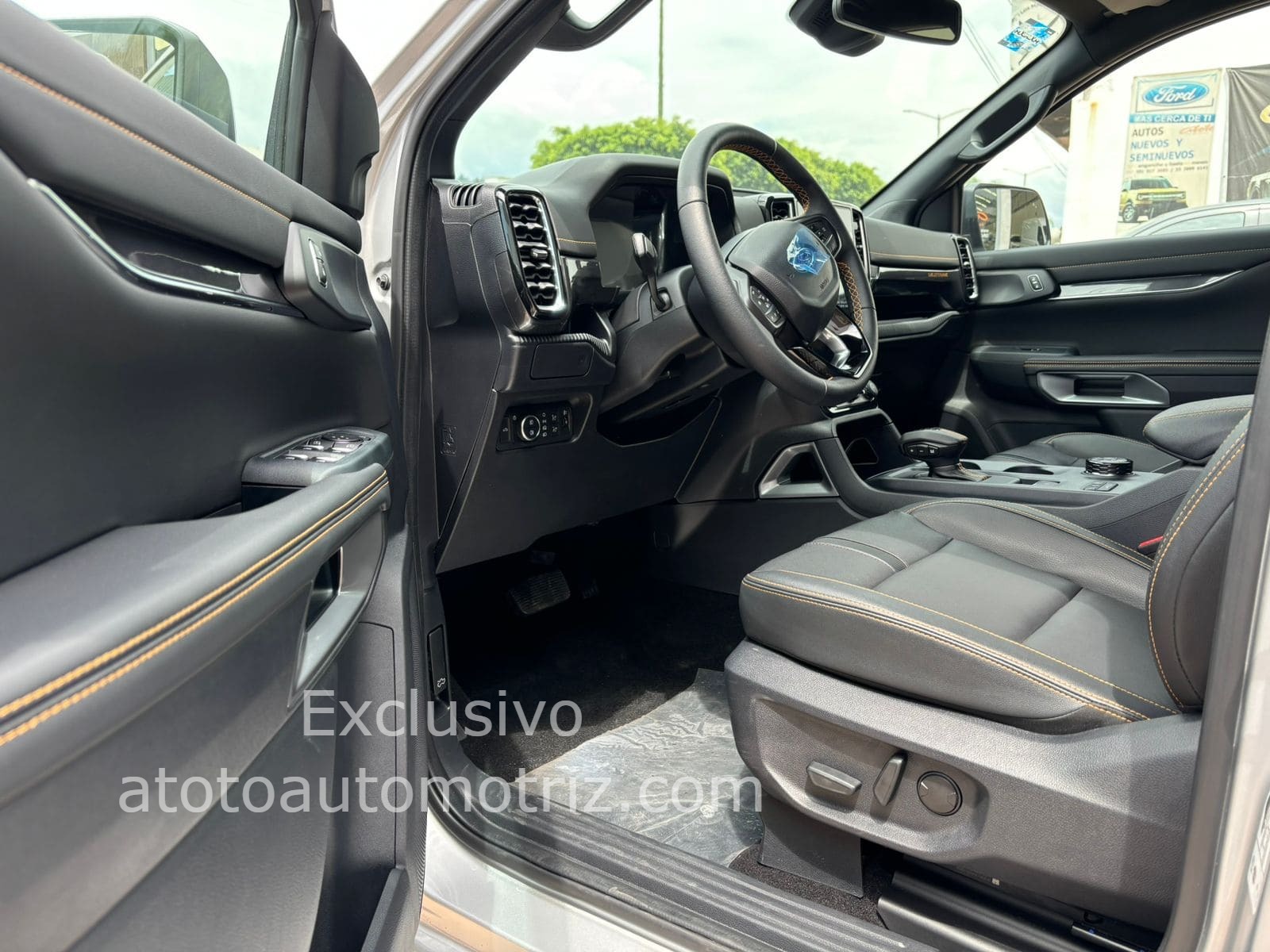 Ford Ranger 2025 Wildtrak Automático Plata