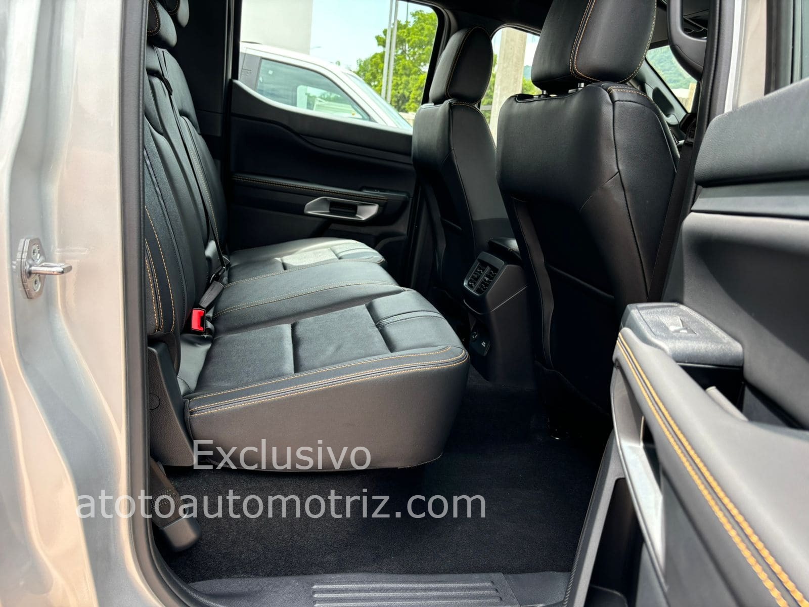 Ford Ranger 2025 Wildtrak Automático Plata