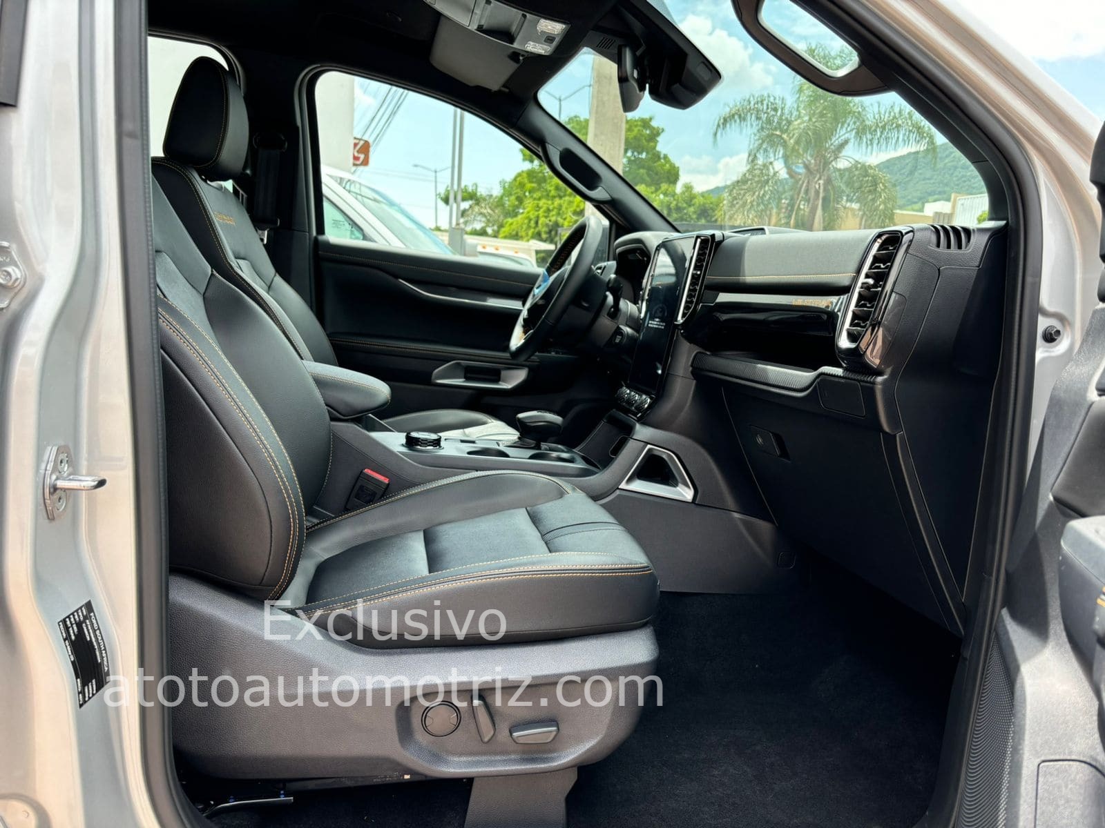 Ford Ranger 2025 Wildtrak Automático Plata